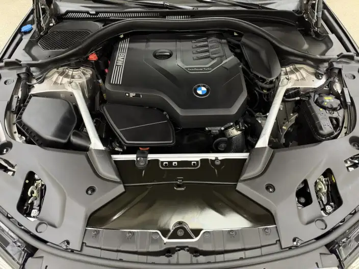 BMW 5 Series 2022 Model 525Li Luxury Set – фото 8