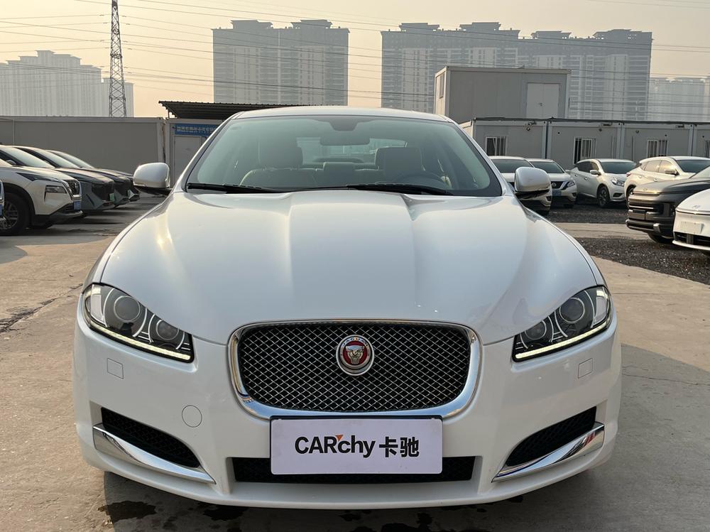 Jaguar XF 2014 модификация XF 2.0T Landwind Fenghua Edition – фото 2