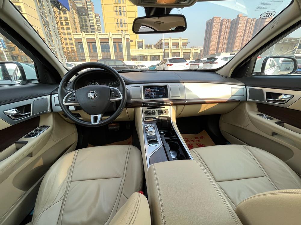 Jaguar XF 2014 модификация XF 2.0T Landwind Fenghua Edition – фото 9