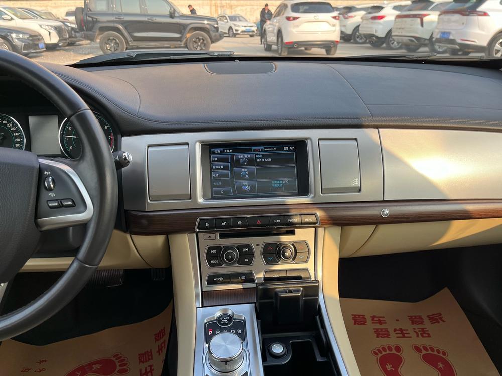 Jaguar XF 2014 модификация XF 2.0T Landwind Fenghua Edition – фото 10
