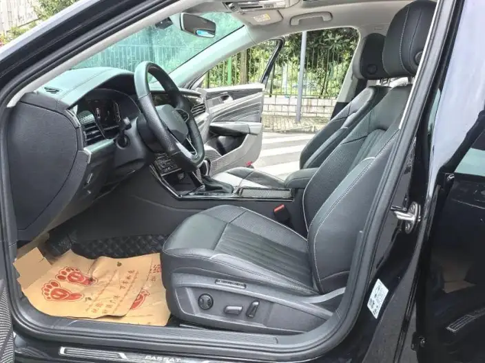 Volkswagen Passat 2022 Model 330TSI Deluxe Edition – фото 10