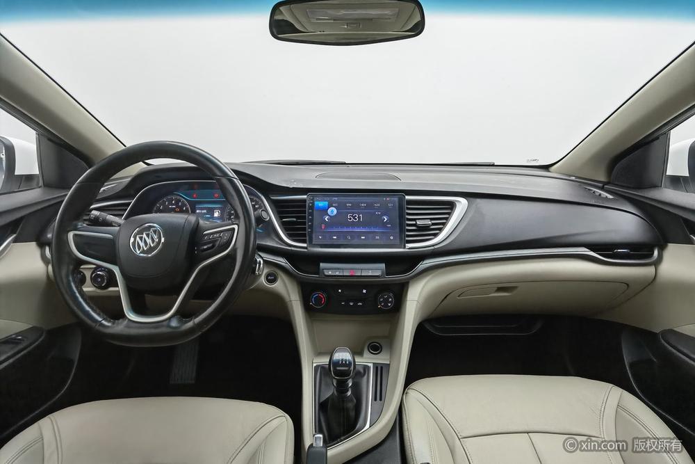 Buick Excelle Модель 2018 года 15T Manual Elite National V – фото 12