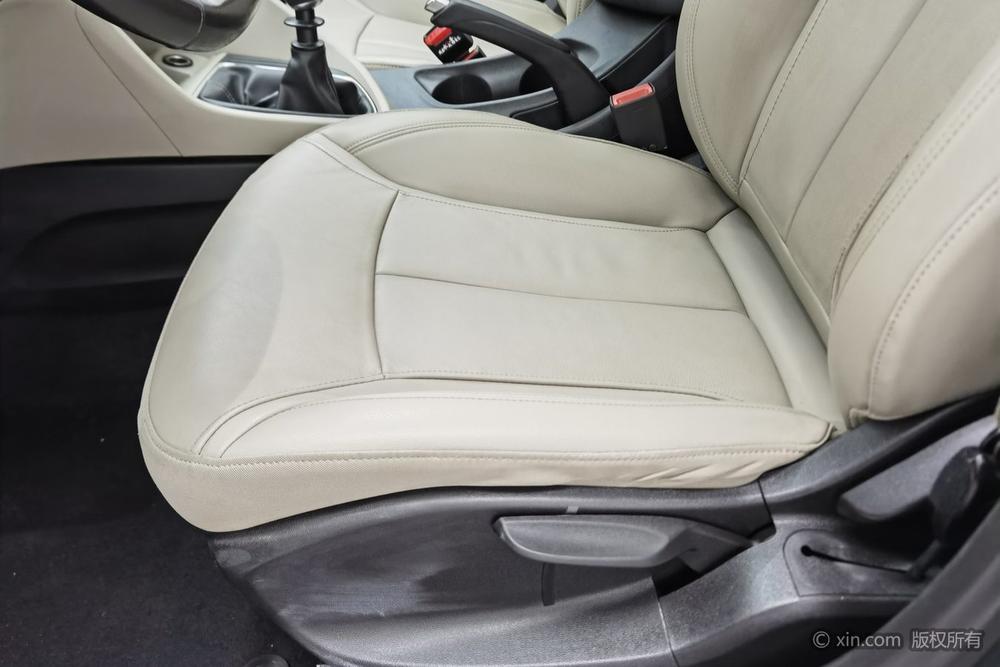 Buick Excelle Модель 2018 года 15T Manual Elite National V – фото 18