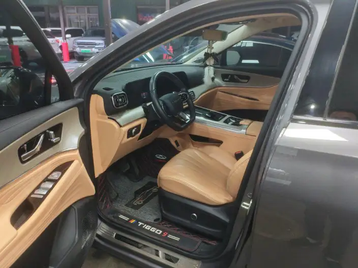 Chery Tiggo 9 2023 Model 2.0T AT 2WD Deluxe Edition 7 seat – фото 10