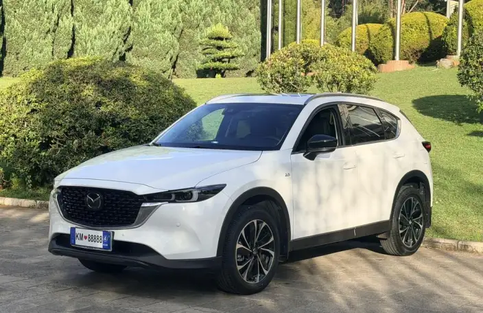 Mazda CX-5 2022 Model 2.5L Automatic 2WD Smart Prestige Model