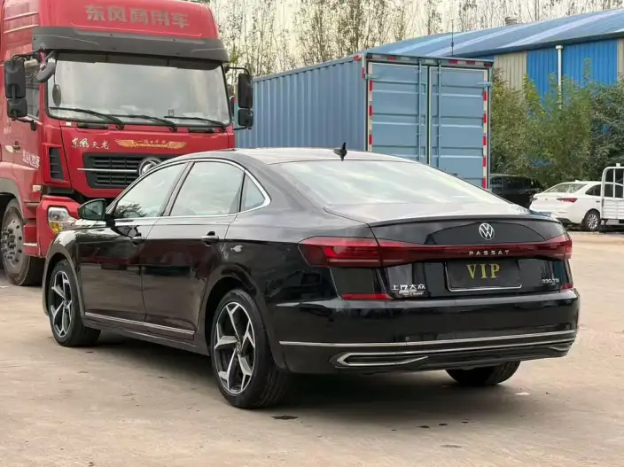 Volkswagen Passat 2023 Model Facelift 330TSI Starry sky Elite Edition – фото 4