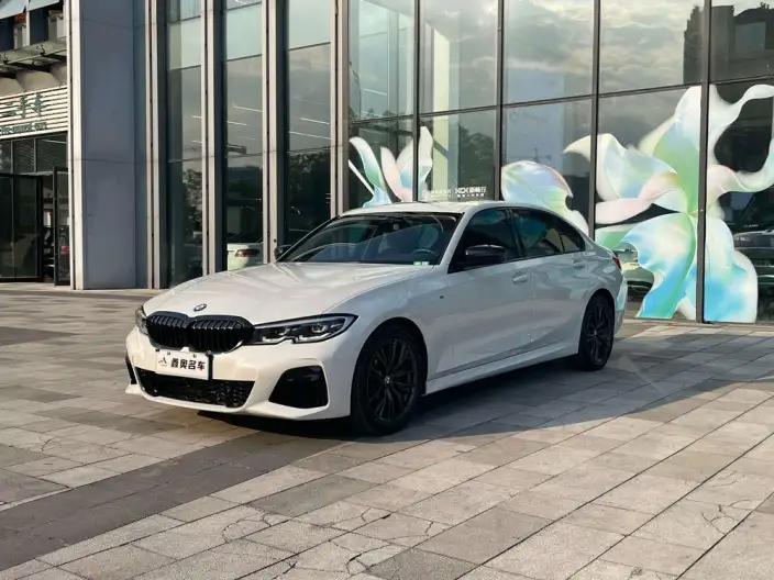 BMW 3 Series 2022 Model 325Li M Sports Night Set – фото 1