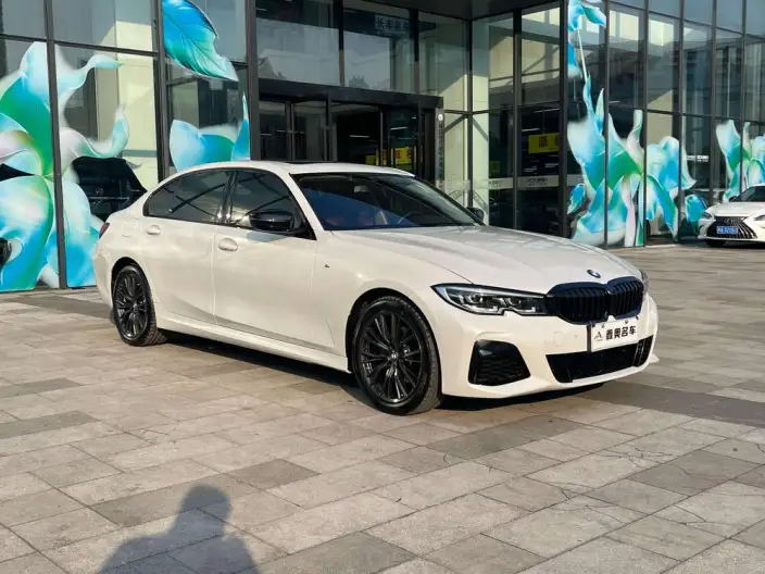 BMW 3 Series 2022 Model 325Li M Sports Night Set – фото 3