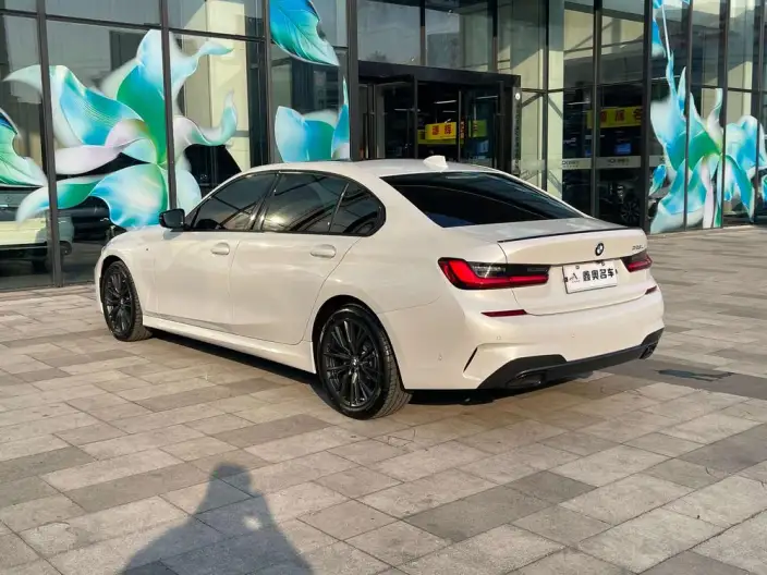 BMW 3 Series 2022 Model 325Li M Sports Night Set – фото 5
