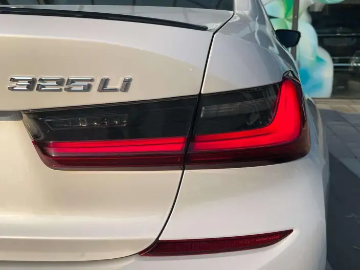 BMW 3 Series 2022 Model 325Li M Sports Night Set – фото 10