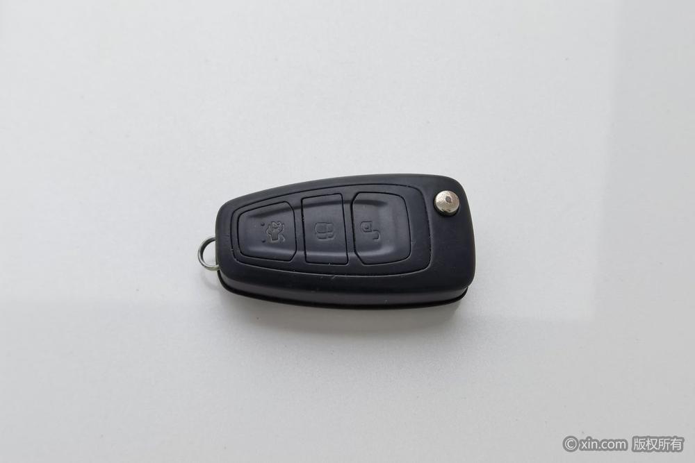 Ford Kuga 2013 модификация 1.6L GTDi 2WD Fashion тип – фото 6