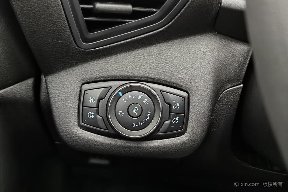 Ford Kuga 2013 модификация 1.6L GTDi 2WD Fashion тип – фото 15
