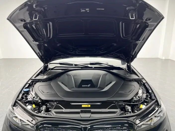 BMW i3 2023 Model eDrive35L – фото 10