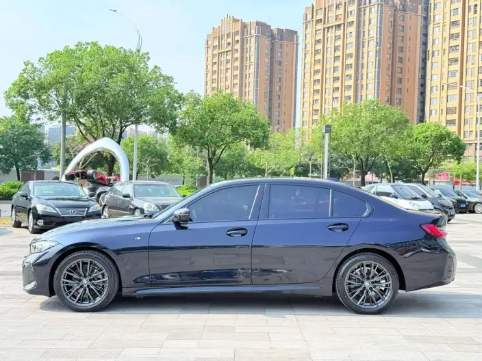 BMW 3 Series 2023 Model 325Li M Sports Night Set – фото 4