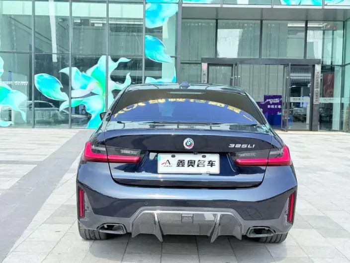 BMW 3 Series 2023 Model 325Li M Sports Night Set – фото 6