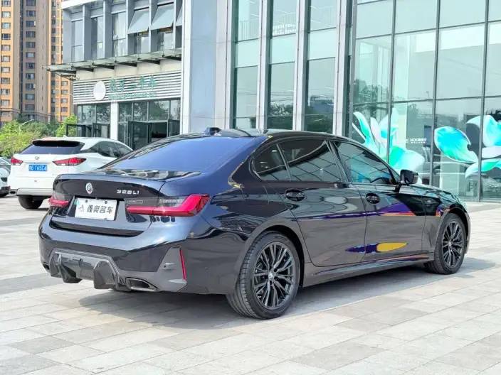 BMW 3 Series 2023 Model 325Li M Sports Night Set – фото 7