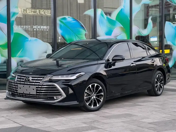 Toyota Avalon 2023 Model 2.0L CVT Deluxe Edition – фото 1