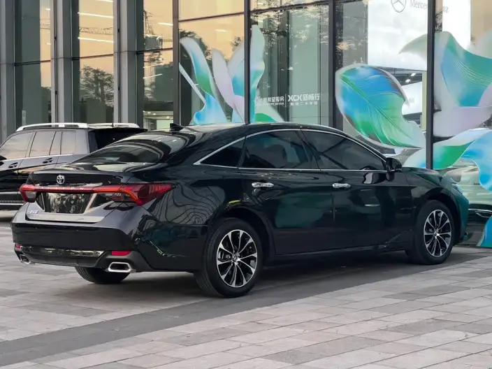 Toyota Avalon 2023 Model 2.0L CVT Deluxe Edition – фото 5