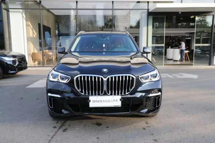BMW X5 2022 Model xDrive 30Li Exclusive Model M Sports Set – фото 2