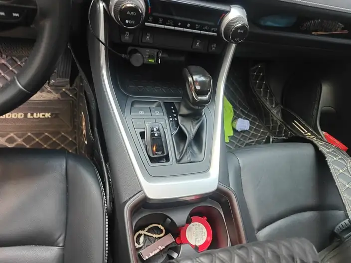 Toyota RAV4 2021 Model 2.0L CVT 2WD Fashion Plus Edition – фото 9