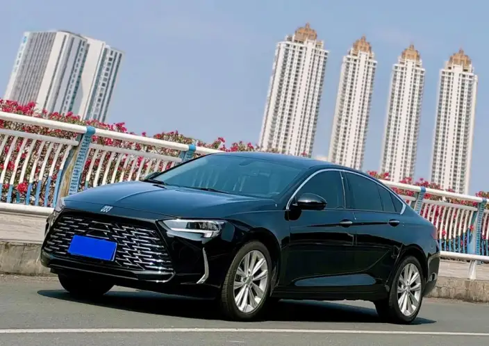 Buick Regal 2024 Model 28T Indulgent Edition