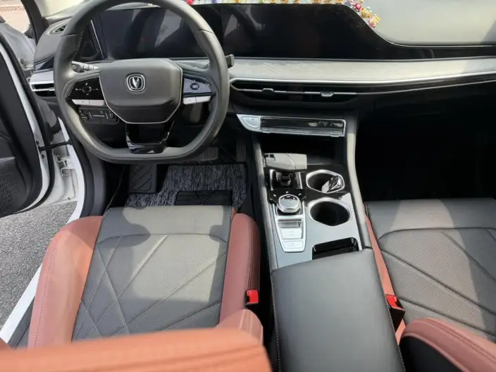 Changan Eado 2023 Model PLUS Changxiang Edition Blue whale NE 1.4T GDI DCT Noble Model – фото 9
