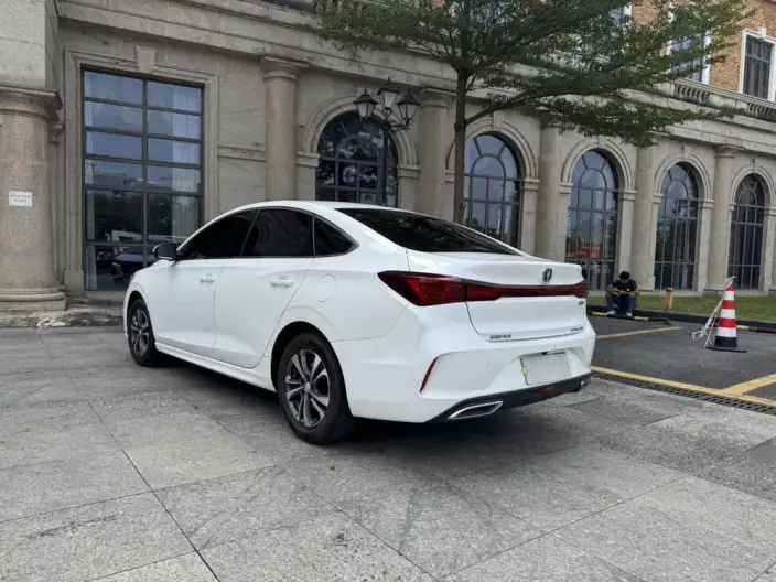 Changan Eado 2023 Model PLUS Changxiang Edition Blue whale NE 1.4T GDI DCT Noble Model – фото 5