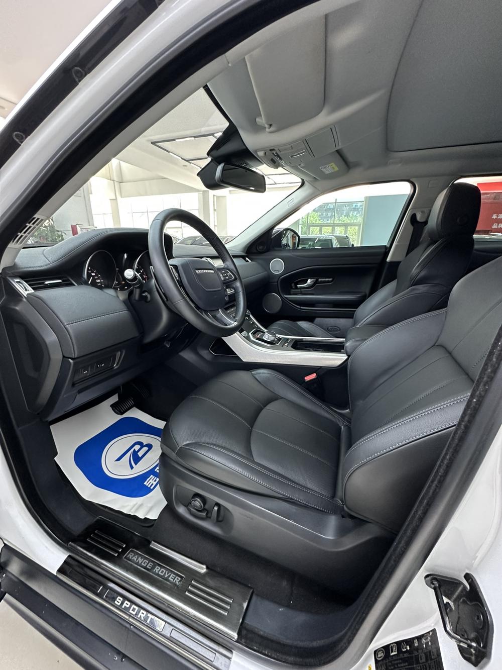 Range Rover Evoque 2018 240PS SE DYNAMIC Smart – фото 14