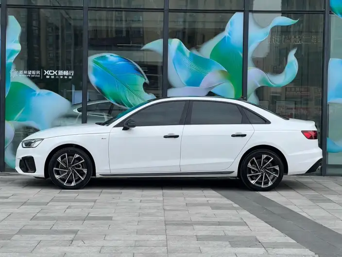 Audi A4 L 2023 Model 40 TFSI Luxury Dynamic Model – фото 3