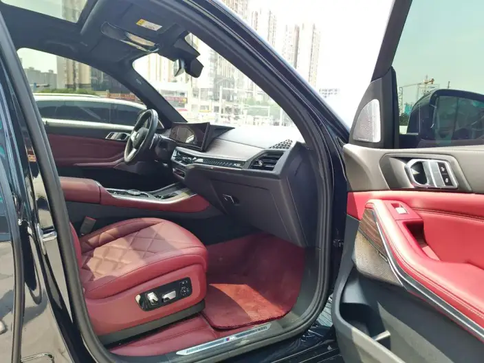 BMW X5 2025 Model xDrive40Li Exclusive Model M Sports Night Set – фото 8