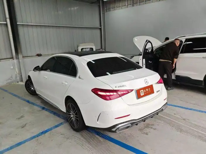 Mercedes-Benz C-Class 2022 Model C 260 L Sports Edition – фото 3