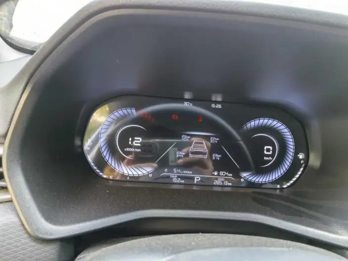Geely Emgrand 2025 Model No. 4 Gen 1.5L CVT Flagship Model – фото 9