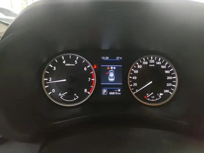 Nissan Sylphy 2022 Model 1.6L XL CVT Yuexiang Edition – фото 6