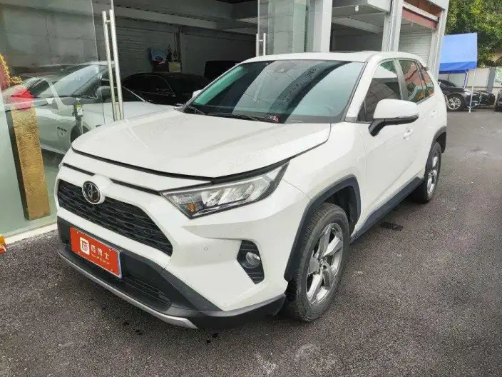 Toyota RAV4 2022 Model 2.0L CVT 2WD Fashion PLUS Edition – фото 1