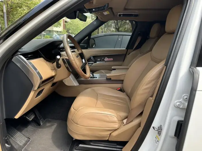 Range Rover 2023 Model 3.0 L6 360PS Shengshi Edition – фото 10