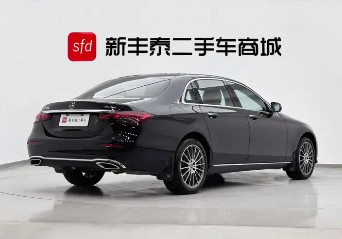 Mercedes-Benz E-Class 2023 Model E 260 L 4MATIC sedan – фото 6