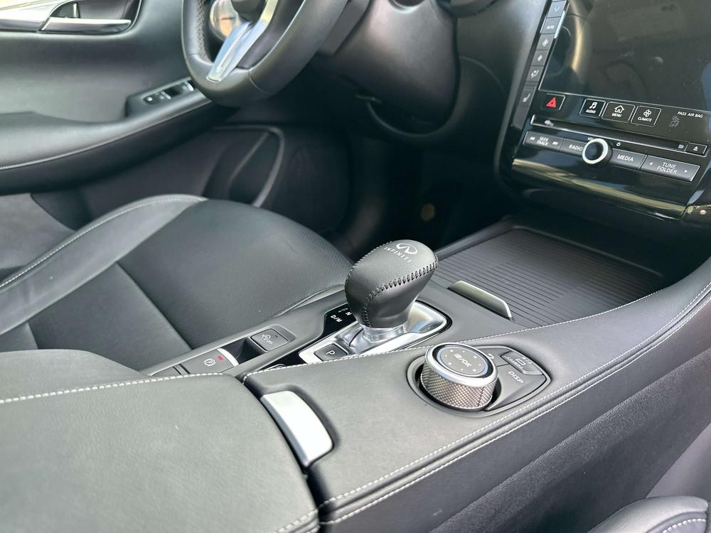 Infiniti QX50 Модель 2020 года комплектация 2.0T 4WD Elite Edition – фото 11