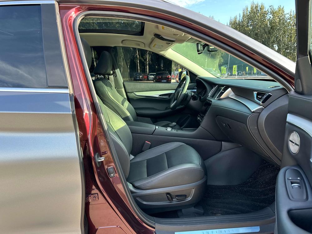 Infiniti QX50 Модель 2020 года комплектация 2.0T 4WD Elite Edition – фото 24