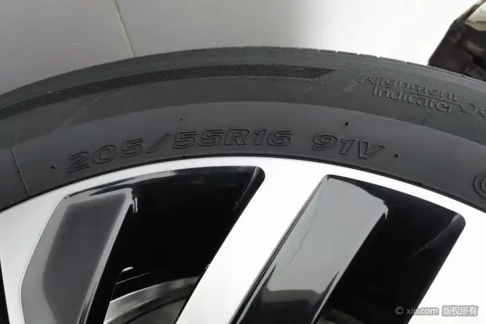 Volkswagen Lavida 2022 Model 280TSI DSG Comfort Edition – фото 2