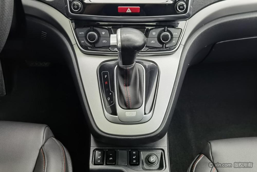Haval H6 2015 модификация Sports Edition 1.5T автоматическое 2WD Luxury – фото 15