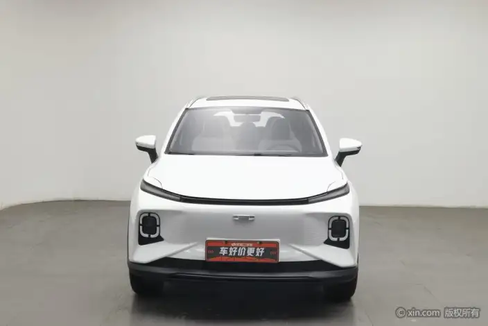 Geely Geometry E Firefly 2024 Model 301KM Xingguang – фото 2