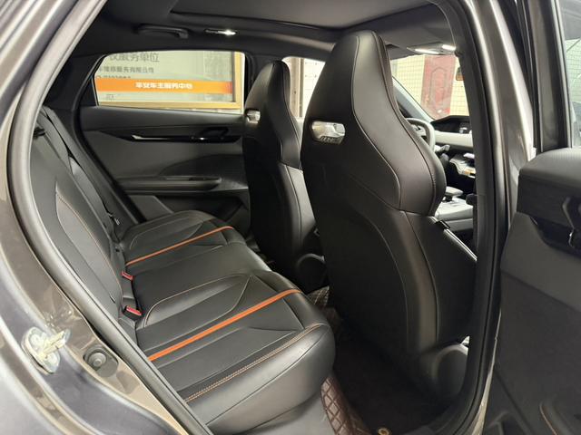 Changan UNI-V 2024 1.5T Premium Enjoy – фото 5