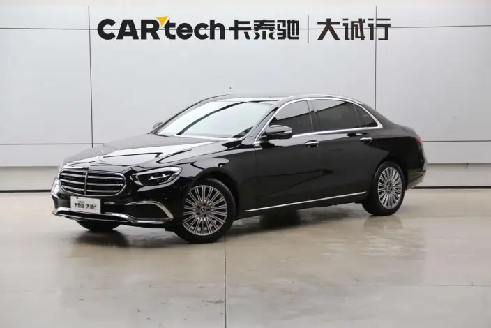 Mercedes-Benz E-Class 2023 Model E 300 L Luxury Model sedan – фото 1