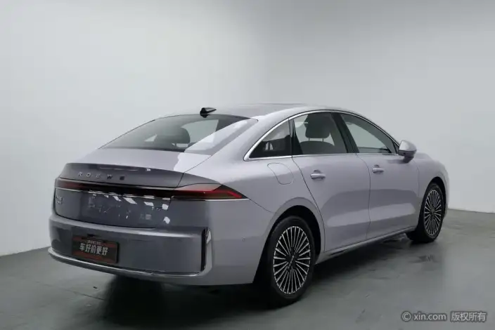 Roewe M7 DMH 2025 Model 160km Premium