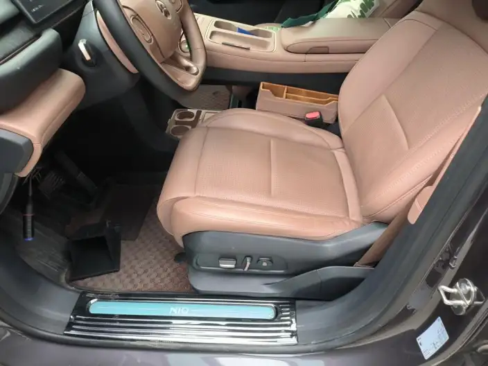 NIO ES6 2023 Model 75kWh – фото 10