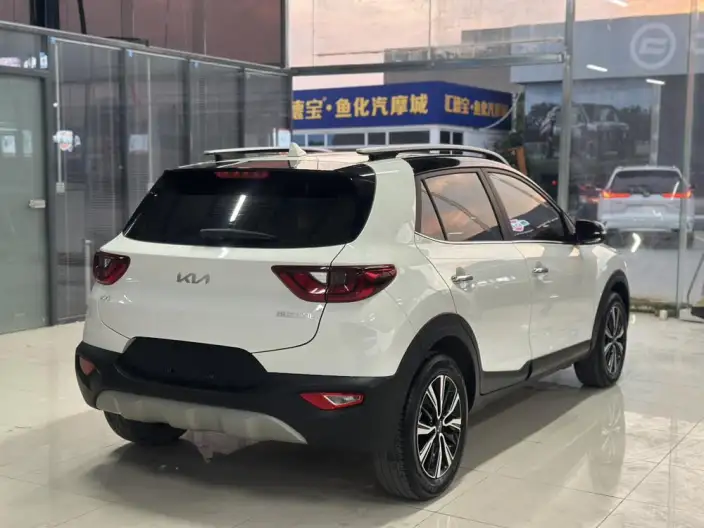 Kia Stonic 2021 Model Facelift 1.4L CVT Fun Xiang Edition – фото 6