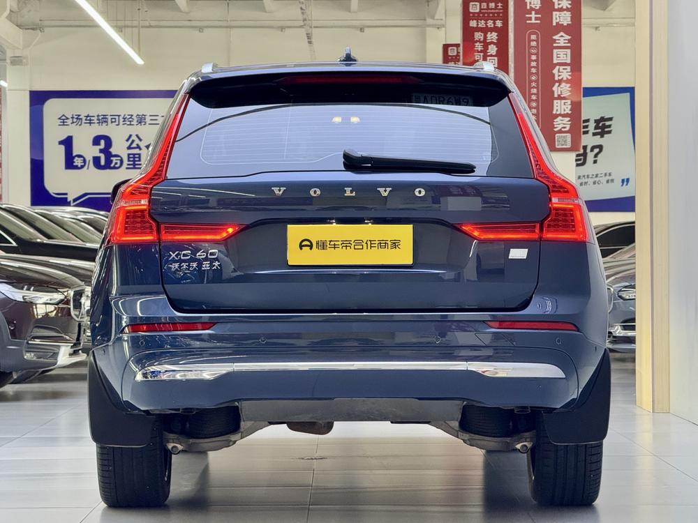 Volvo XC60 PHEV 2023 T 8 4WD Long Battery Life Pro Smart Elegance Deluxe Edition – фото 4