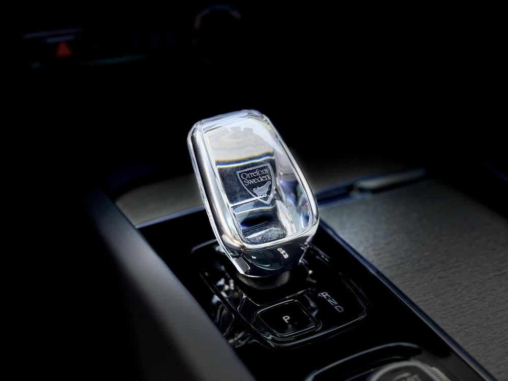 Volvo XC60 PHEV 2023 T 8 4WD Long Battery Life Pro Smart Elegance Deluxe Edition – фото 11