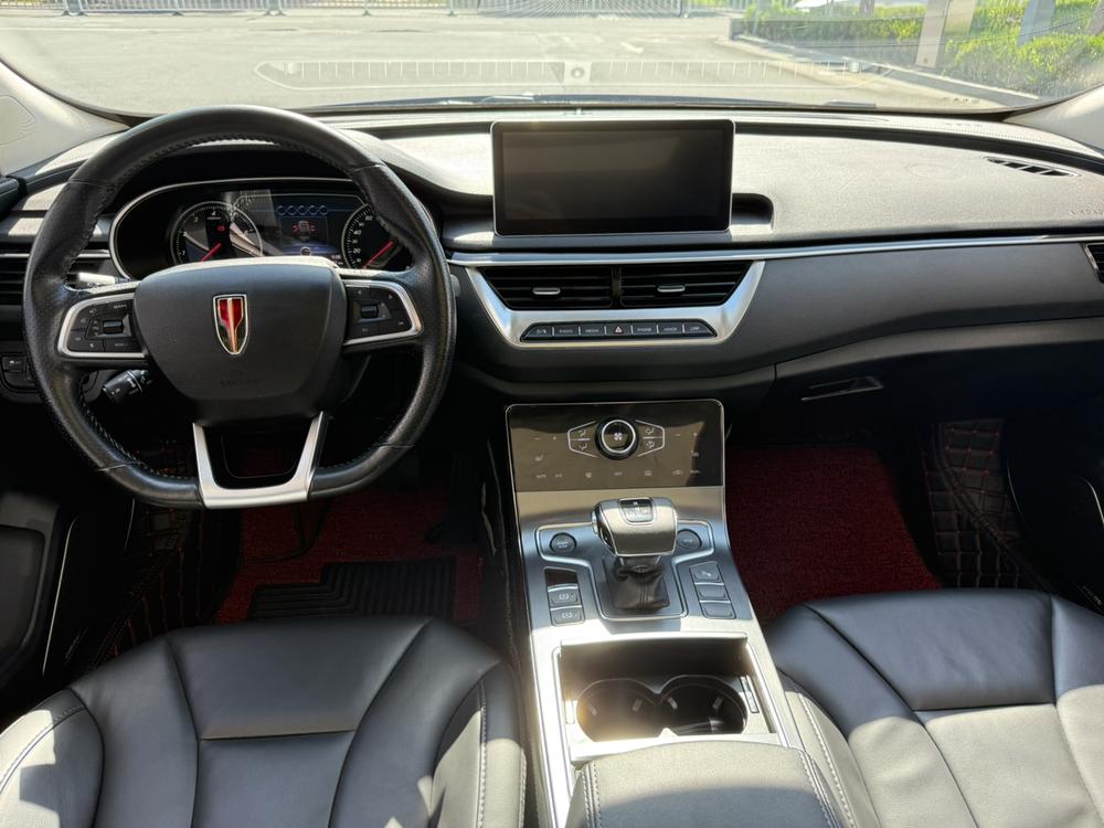 Hongqi H5 Classic 2022 1.8T Automatic Smartlink Flag Edition – фото 7
