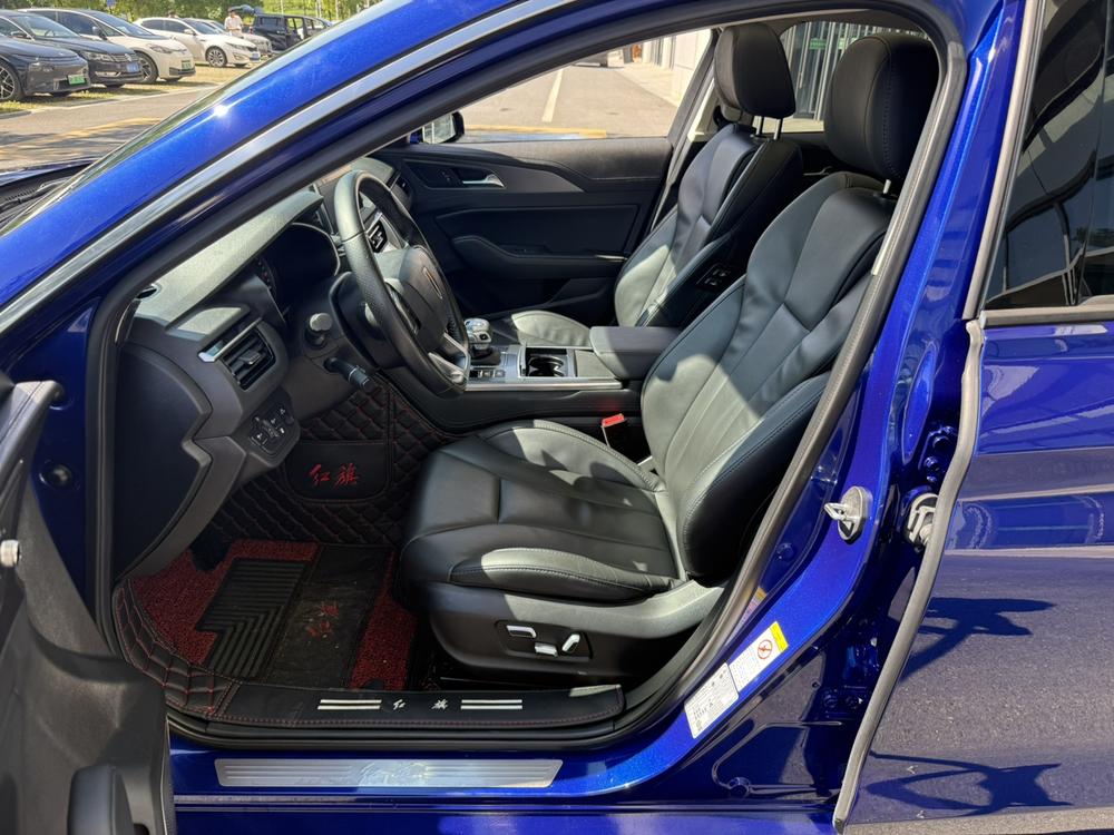 Hongqi H5 Classic 2022 1.8T Automatic Smartlink Flag Edition – фото 8